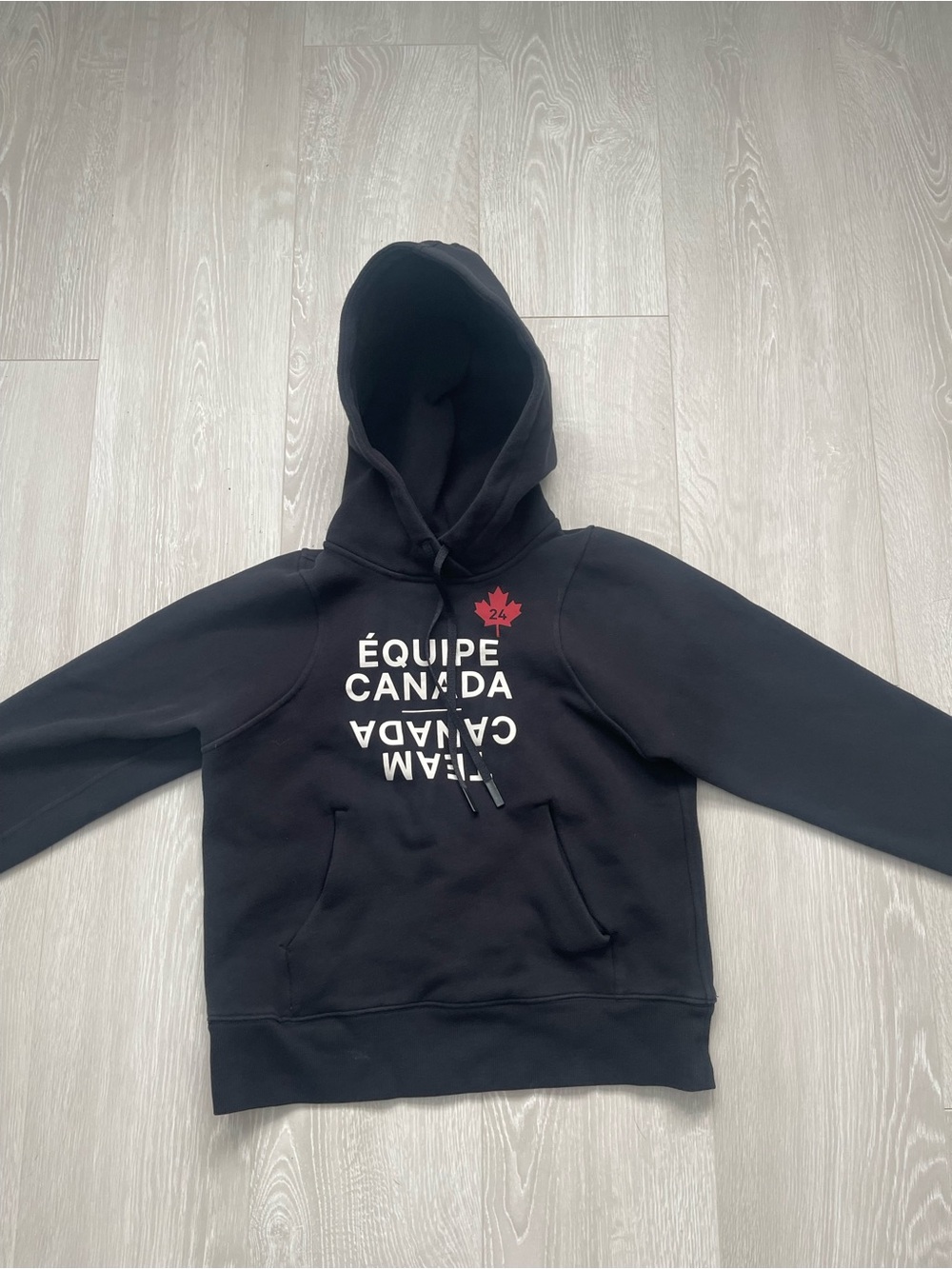 Team Canada Relaxed-Fit Fleece Hoodie
COC Logo size 2 - Picture 6 of 15